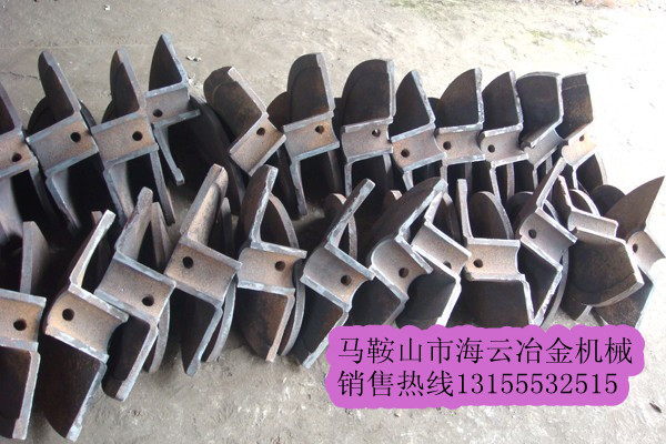 天津鼎盛攤鋪機(jī)葉輪、布料葉片，天津鼎盛攤鋪機(jī)護(hù)瓦、履帶板銷售處
