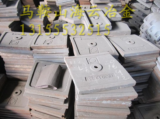 遼寧海諾180站強(qiáng)制式攪拌機(jī)耐磨配件、120站全套襯板低價(jià)促銷